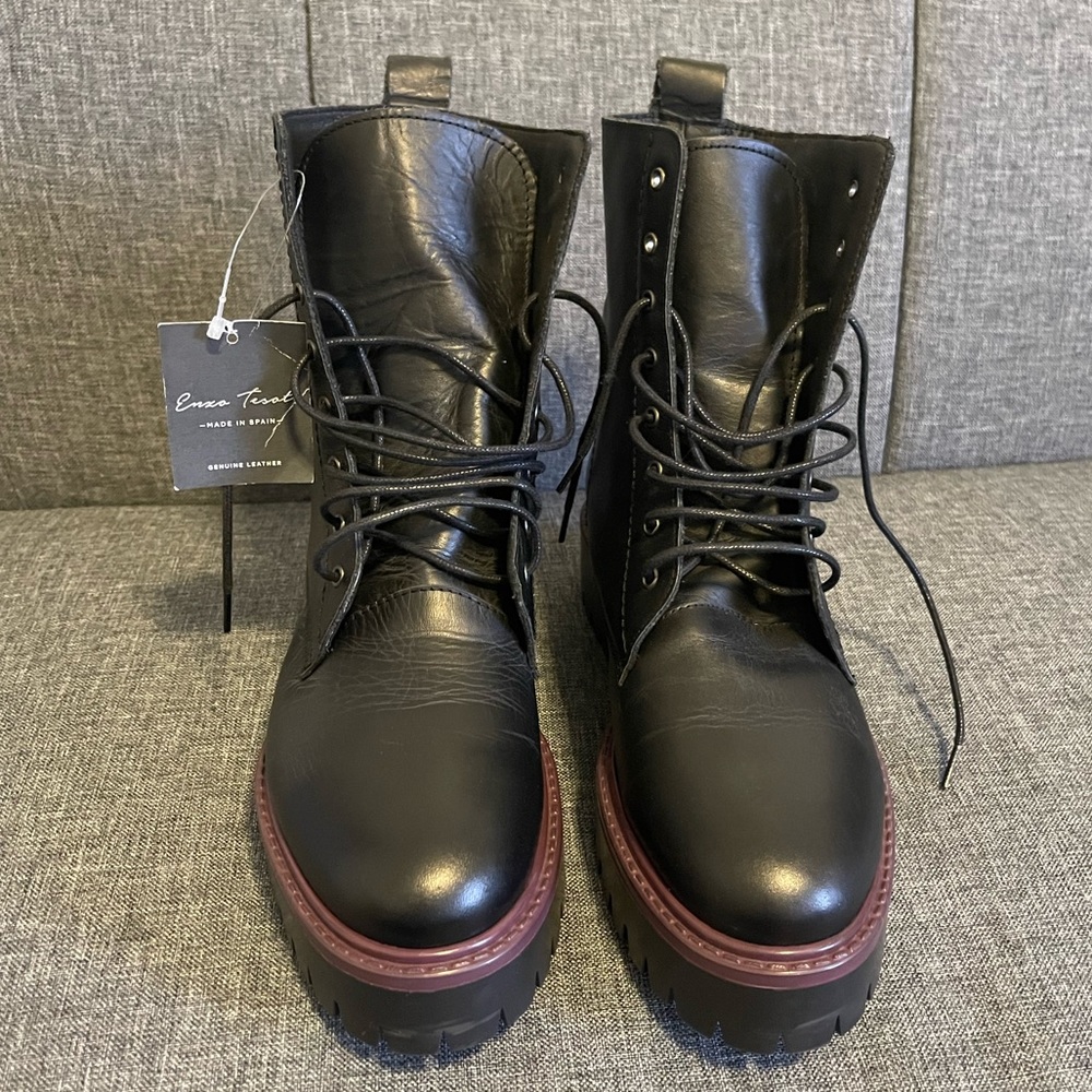 Enzo Tesoti Black Leather Women’s Boots Sz 38 NWT